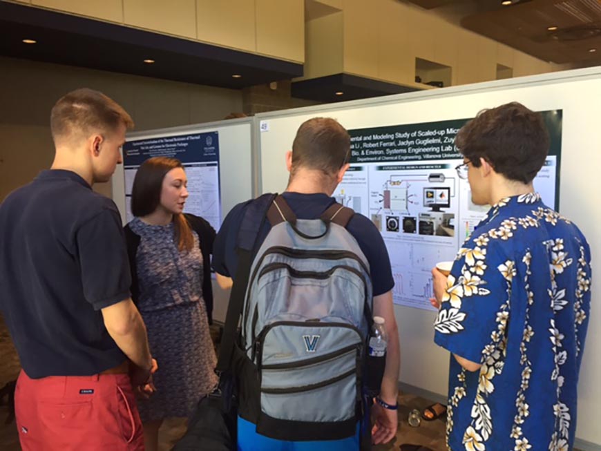 Jaclyn Guglielmi ’17 ChE presents her team’s work, which placed first among Engineering undergraduate posters. 