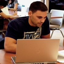 Students working online 
