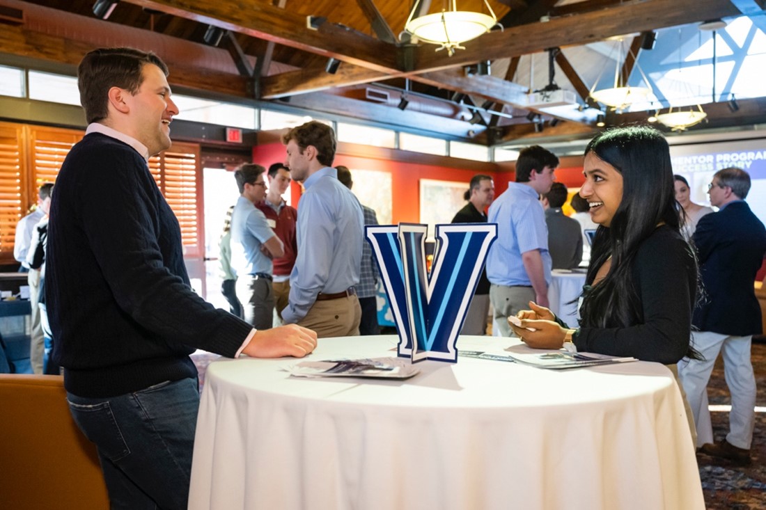 Spencer Miller (left) and Julie Mathew (right) during VSB’s Mentor Program’s on-campus meetup in March 2023. 