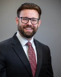 Headshot of Kevin Grubb.