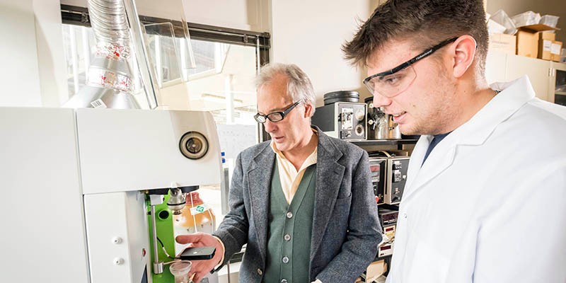 Dr. Michael Smith, Chemical Engineering