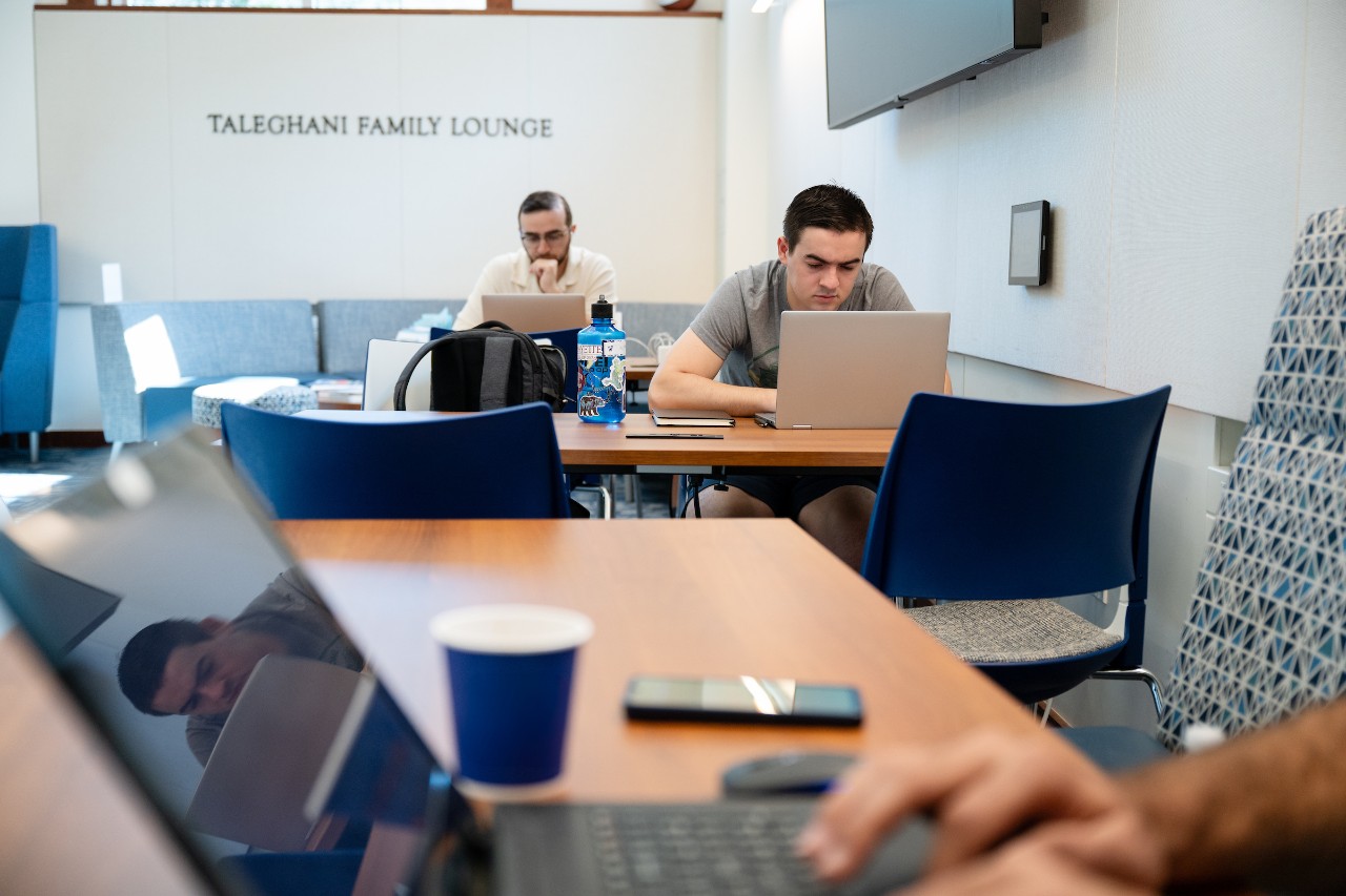 Taleghani Family Lounge_1 Taleghani Family Lounge_1