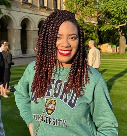 Villanova Theatre alumna Taahira Davis ’23 MA at a croquet party on the lawn of Magdalen College of Oxford University