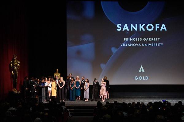 Student filmmakers accept gold at the Student Academy Awards.