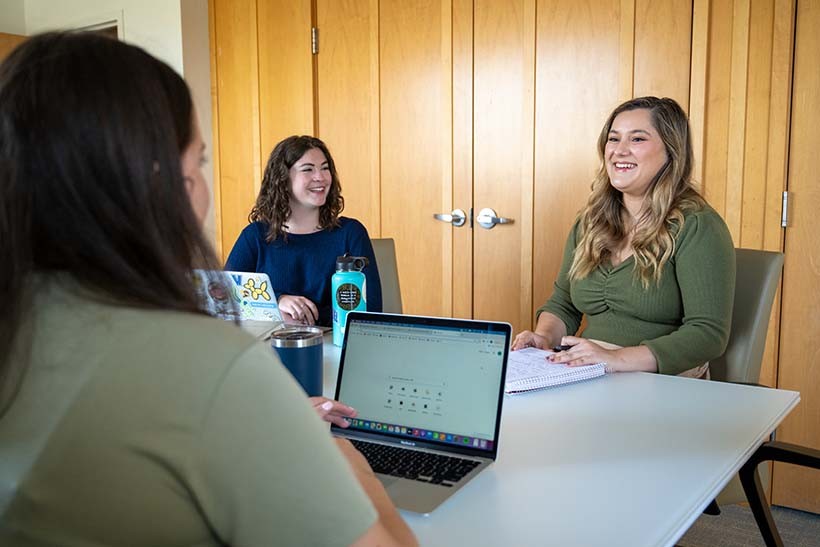 Build Your HR Community female students working together