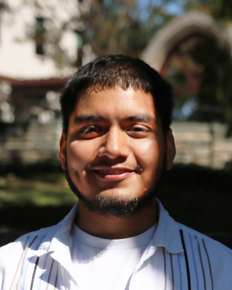 Omar Renteria headshot