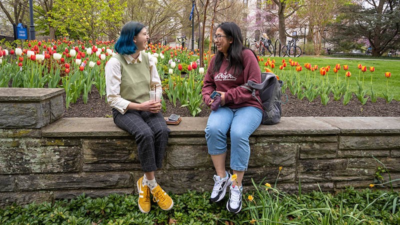 Students-discussing-outside-Falvey