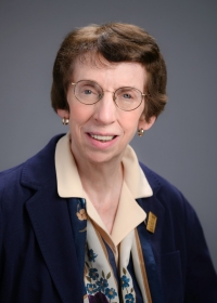 Dr. Suzanne Smeltzer