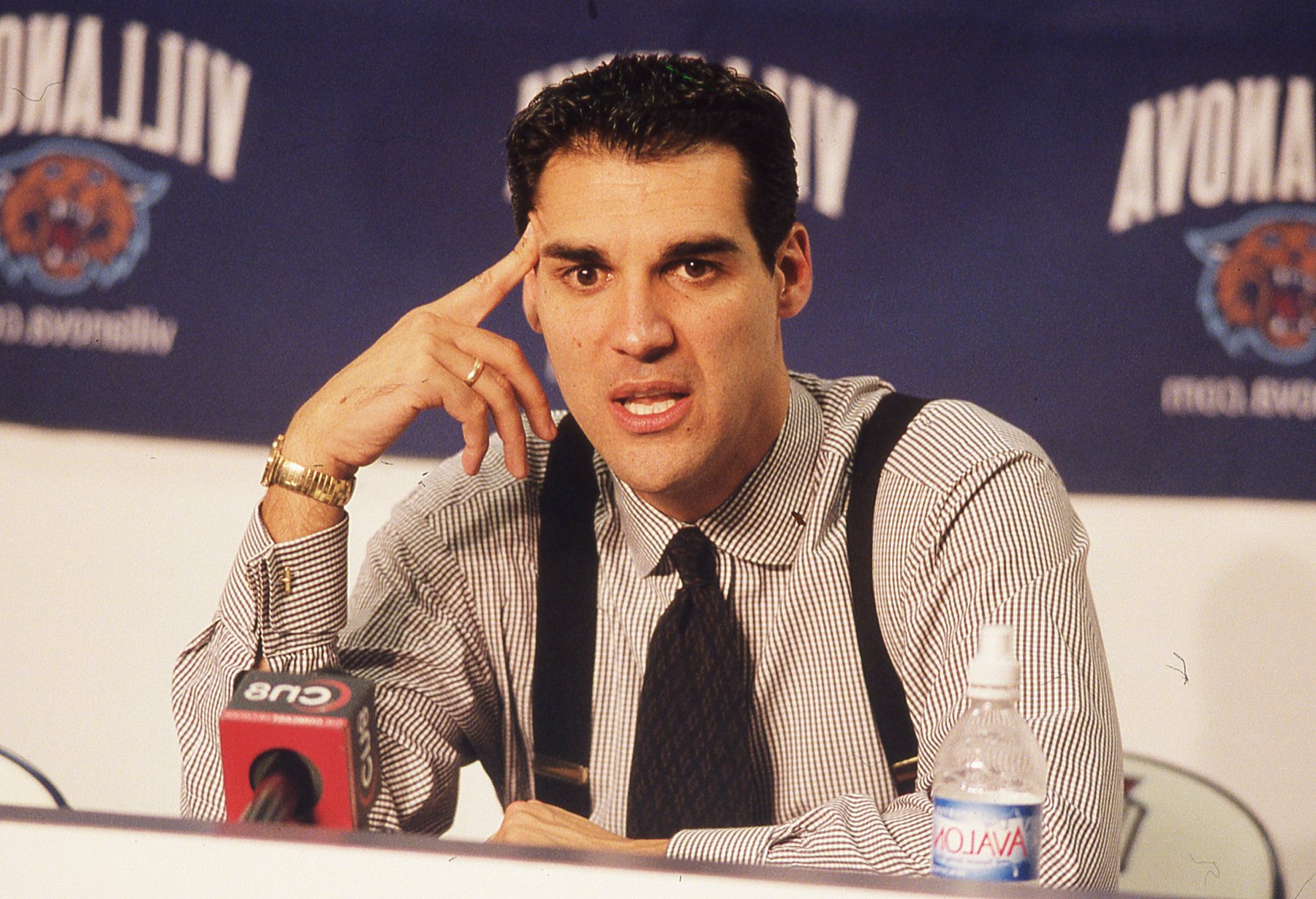 Jay Wright at a press conference