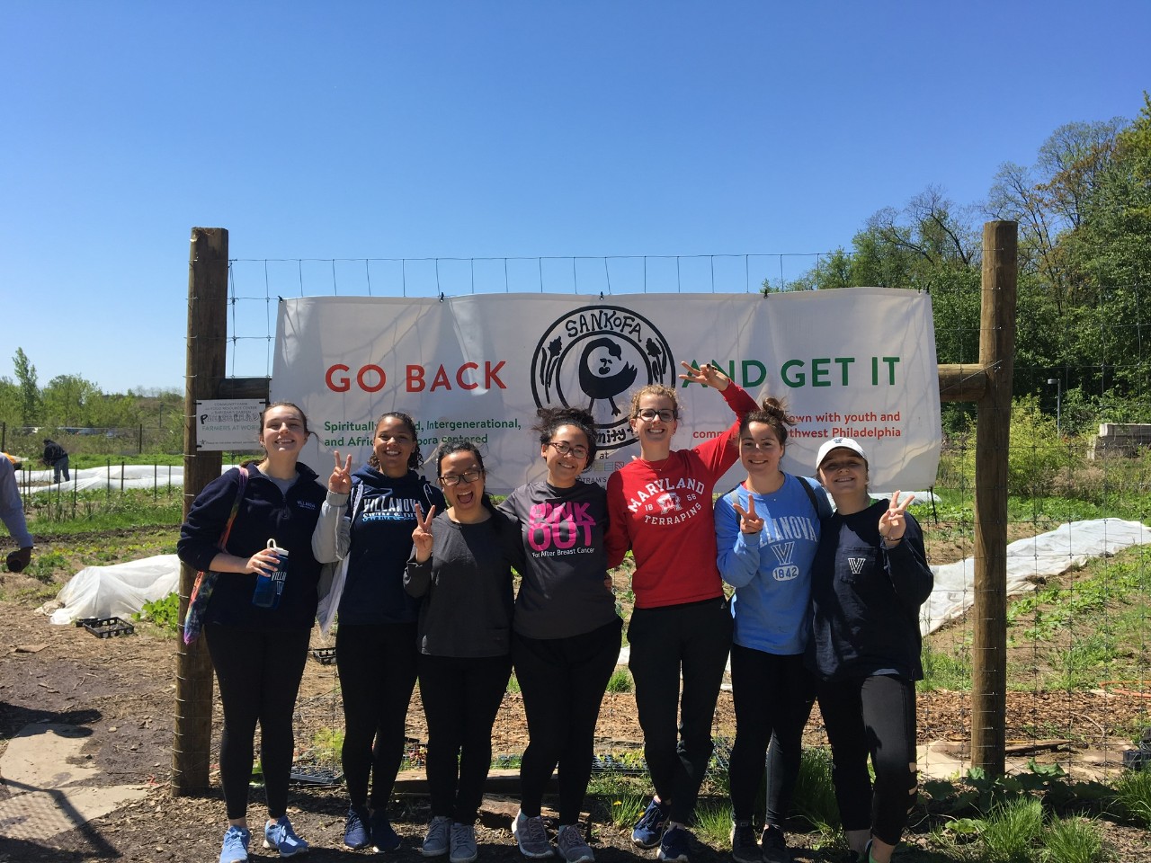 Earth Day of Service Volunteers