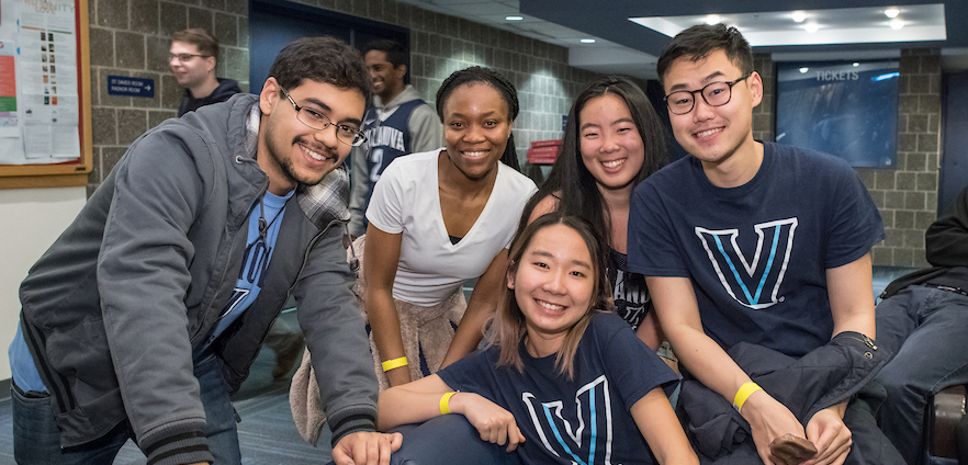 Group of students posing for photo