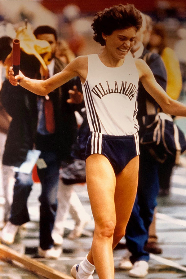 runner Vicki Huber in her Villanova uniform